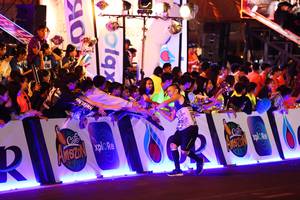 BIB: 
                            <button type="button" onclick="openModal(24271824)" class="btn btn-primary btn-sm float-right btn-popup" data-toggle="modal" data-target=".modal-high-quality">
                        <i class="fas fa-shopping-cart"></i> Add to Cart
                    </button>
                                            <button type="button" onclick="isThisMe(24271824, true)" class="btn btn-success btn-sm float-right btn-popup btn-isme hidden" data-toggle="tooltip" data-placement="bottom" title="นี่คือรูปของคุณใช่ไหม คลิกที่นี่เพื่อเอาเข้าอัลบั้ม">
                        <i class="fas fa-plus"></i> Add to album
                    </button>
                    <button type="button" onclick="isThisMe(24271824, false)" class="btn btn-warning btn-sm float-right btn-popup btn-isnotme hidden">
                        <i class="fas fa-ban"></i> Remove from album
                    </button>